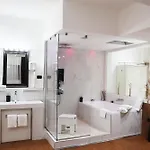 Alba Boutique Hotel 4*