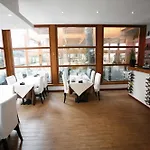 Alba Boutique 4*