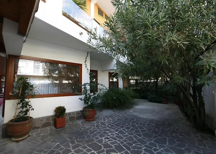 Alba Boutique Hotel 4*